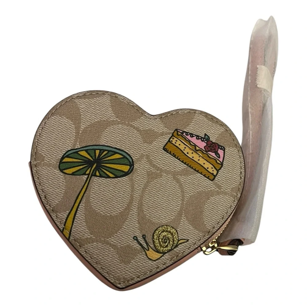 Coach X Observed By Us NWT Heart Coin Case In Signature Canvas in tan and pink - Picture 4 of 8